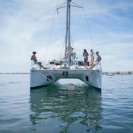 Arraial Sailors Botel *